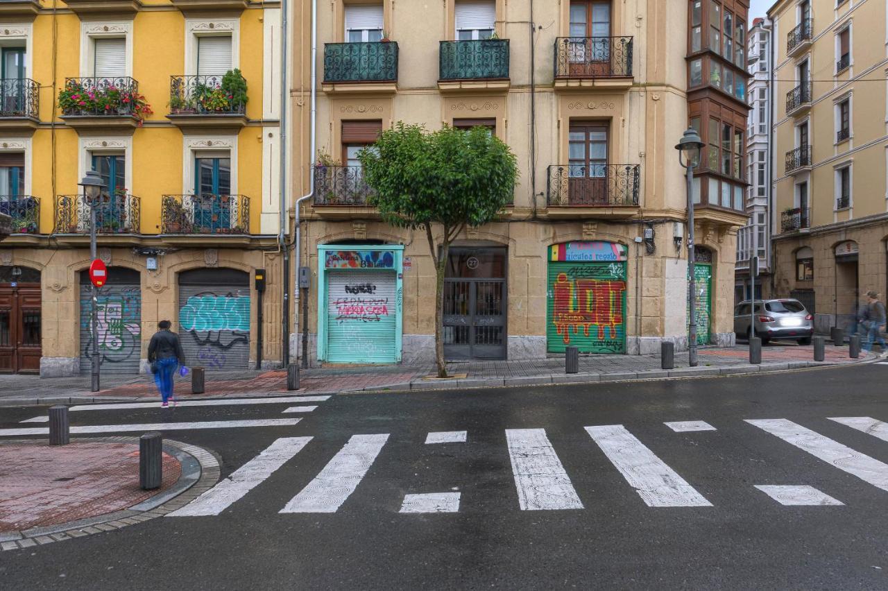 Bailen Reformado Elegante Con Wifi Apartman Bilbao Kültér fotó